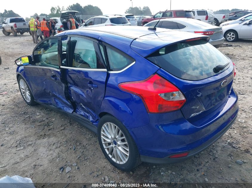 2014 FORD FOCUS TITANIUM - 1FADP3N27EL180789