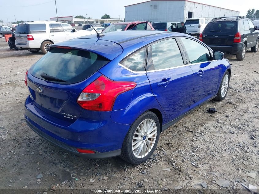 2014 FORD FOCUS TITANIUM - 1FADP3N27EL180789