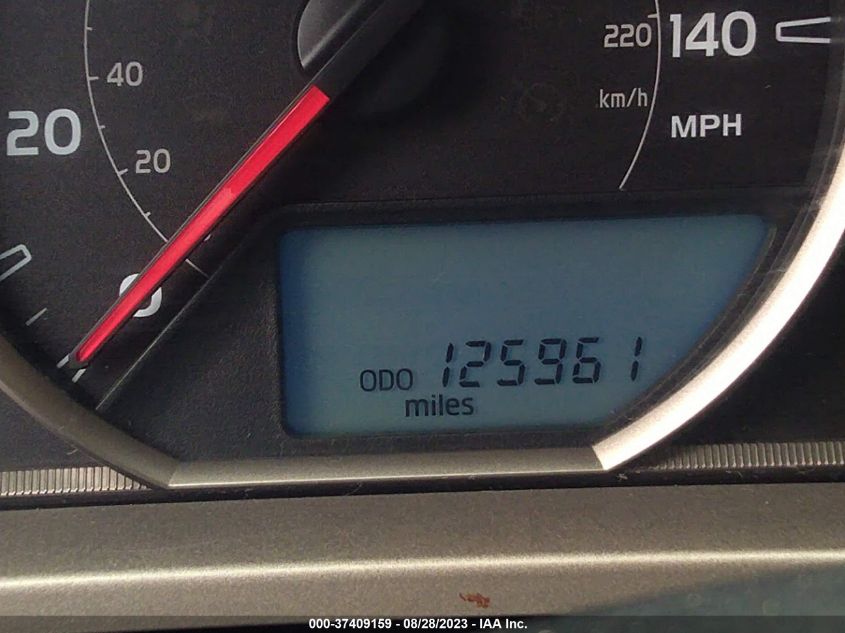 2015 TOYOTA RAV4 LE - JTMZFREV8FJ050291