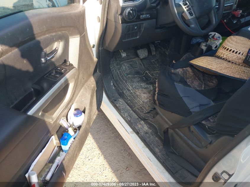2017 NISSAN TITAN SV - 1N6AA1R7XHN535212