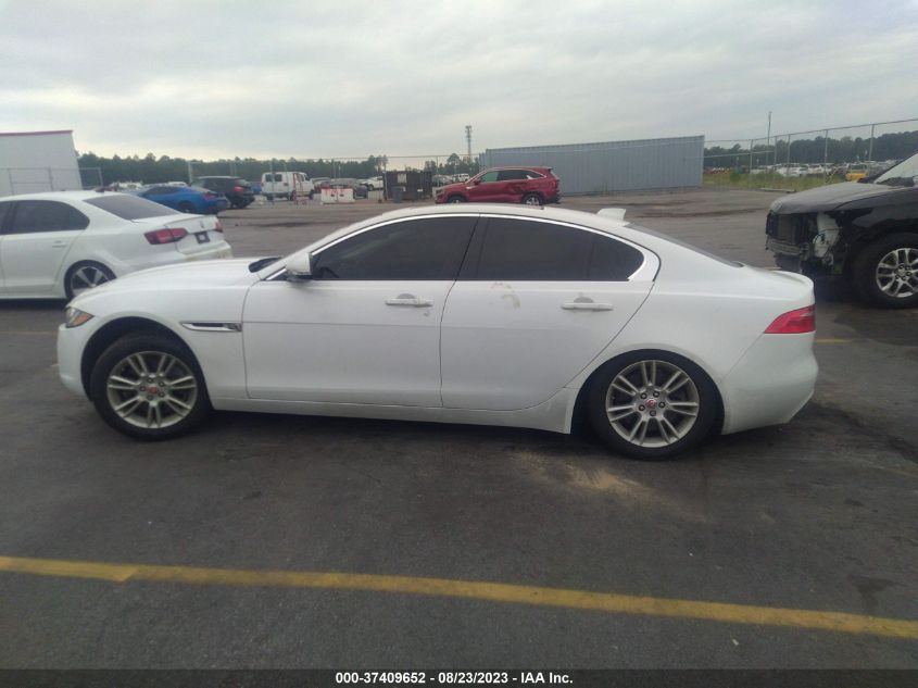 2017 JAGUAR XE 25T PREMIUM - SAJAD4BG7HA963690