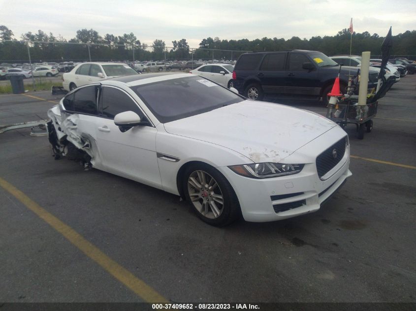 2017 JAGUAR XE 25T PREMIUM - SAJAD4BG7HA963690