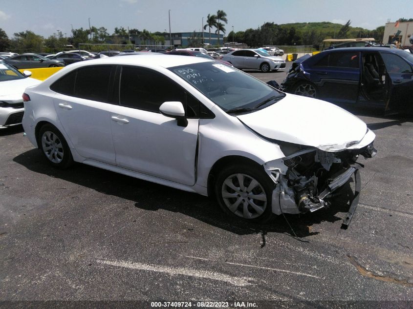 5YFEPMAE1MP150391 Toyota Corolla LE