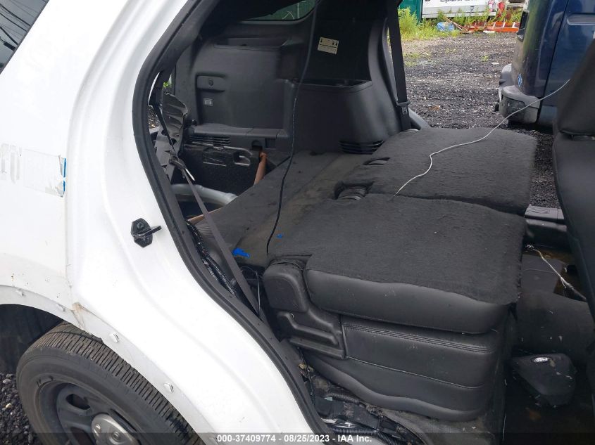 2015 FORD UTILITY POLICE 1FM5K8AR1FGB32420