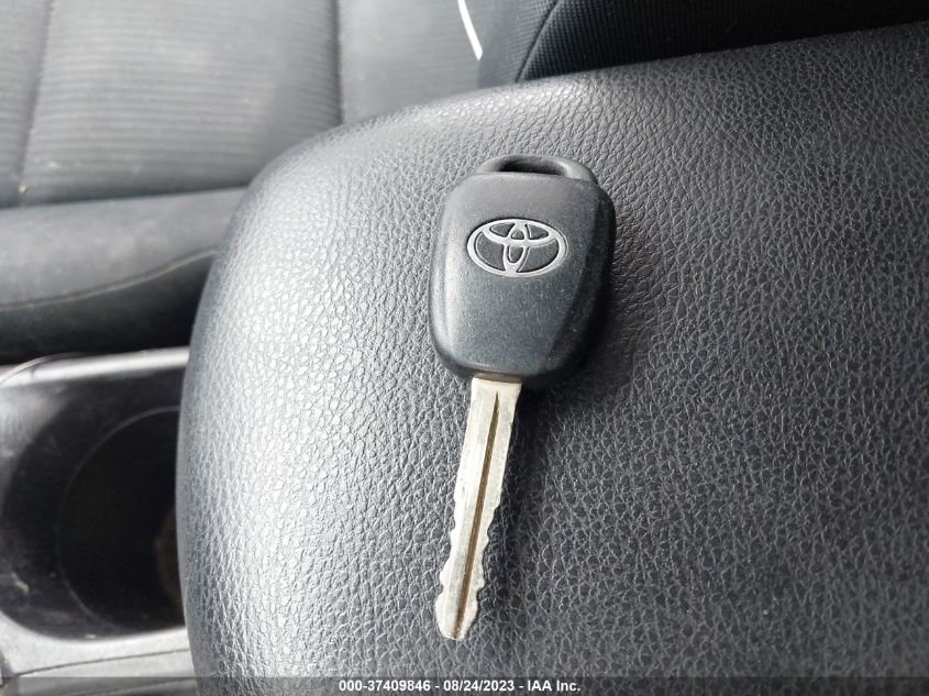 2015 TOYOTA RAV4 LE - 2T3BFREV7FW328133