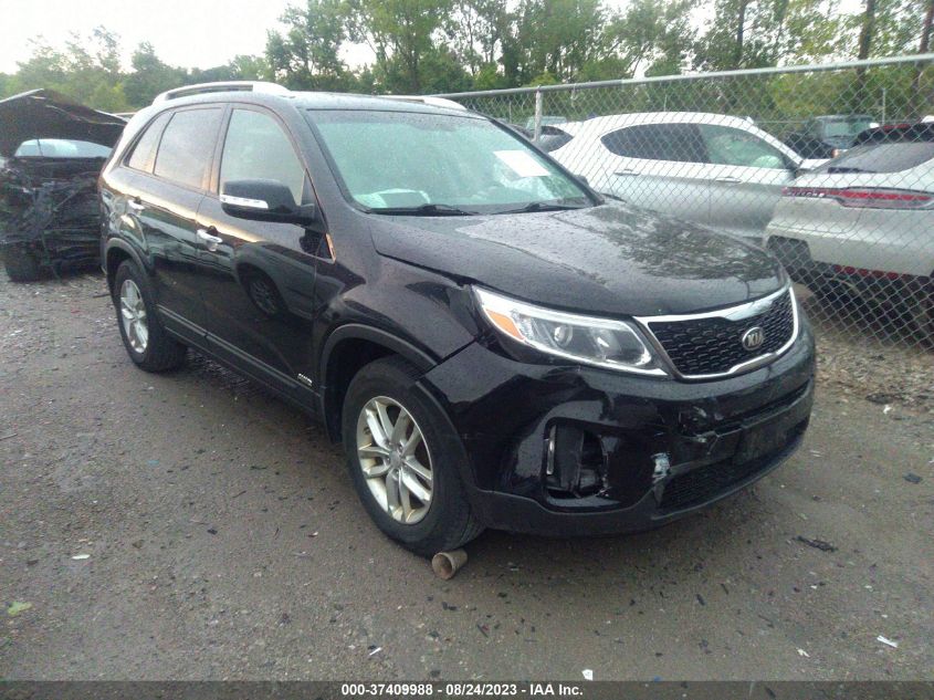 2015 KIA SORENTO LX - 5XYKTCA64FG647637