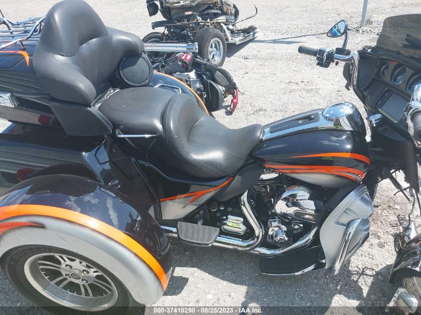 2015 HARLEY-DAVIDSON FLHTCUTG TRI GLIDE ULTRA 1HD1MAL13FB857007