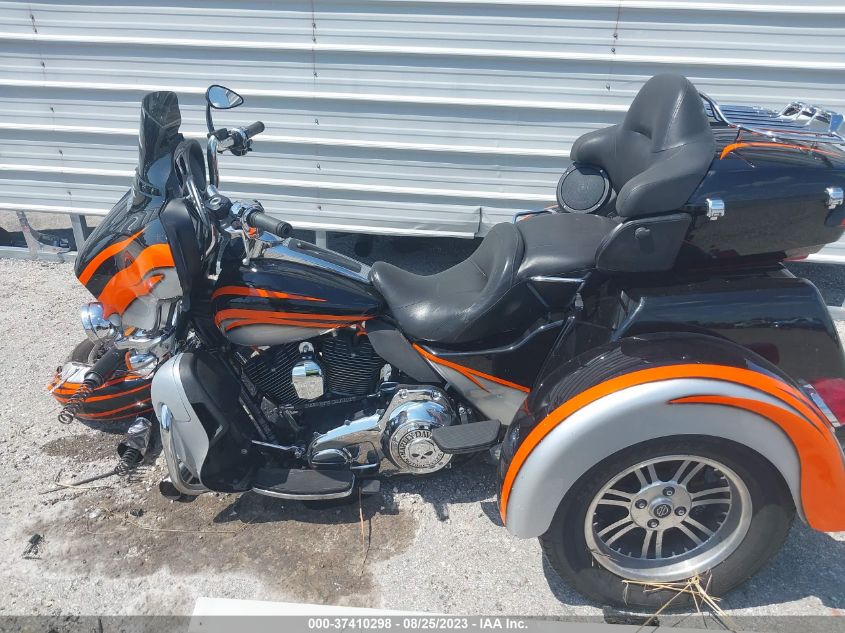 2015 HARLEY-DAVIDSON FLHTCUTG TRI GLIDE ULTRA 1HD1MAL13FB857007