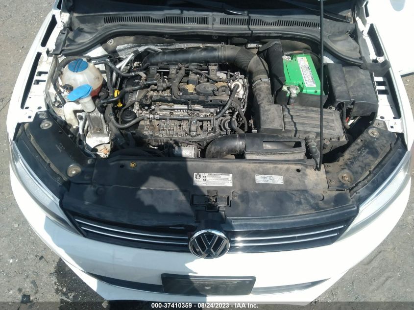 2014 VOLKSWAGEN JETTA SEDAN SE W/CONNECTIVITY - 3VWD17AJXEM361283