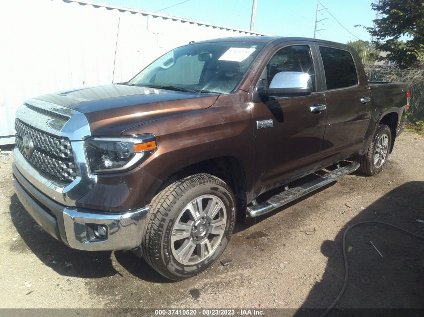 2019 TOYOTA TUNDRA SR5 5.7L V8 - 5TFDY5F17KX818908
