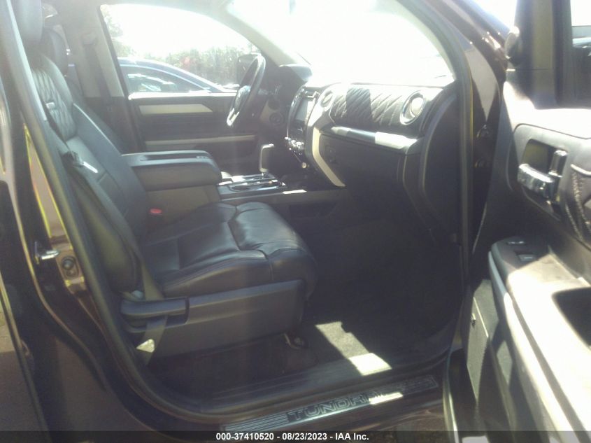 2019 TOYOTA TUNDRA SR5 5.7L V8 - 5TFDY5F17KX818908