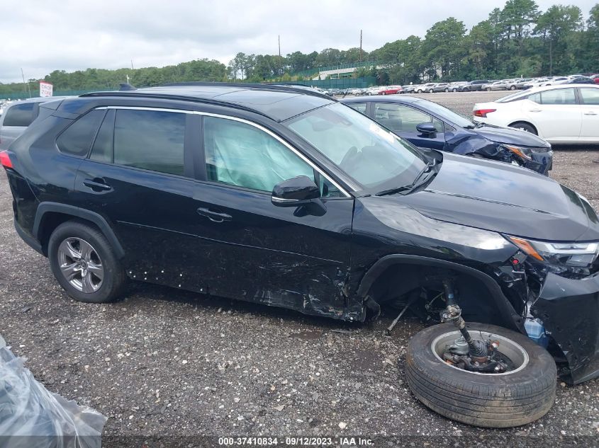 2022 TOYOTA RAV4 XLE - 2T3P1RFVXNC263829
