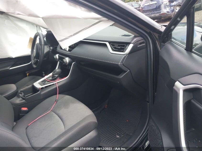2022 TOYOTA RAV4 XLE - 2T3P1RFVXNC263829