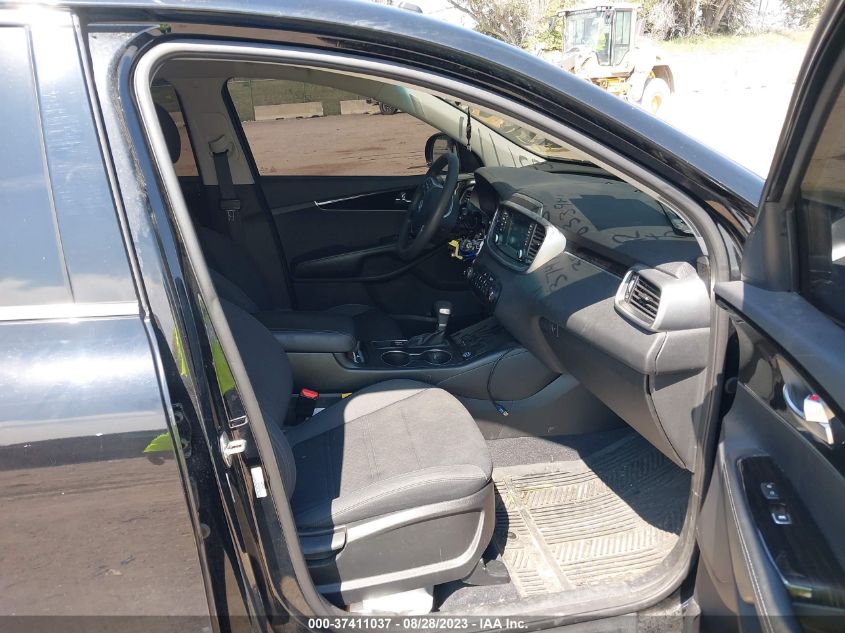 2020 KIA SORENTO LX - 5XYPGDA33LG642270