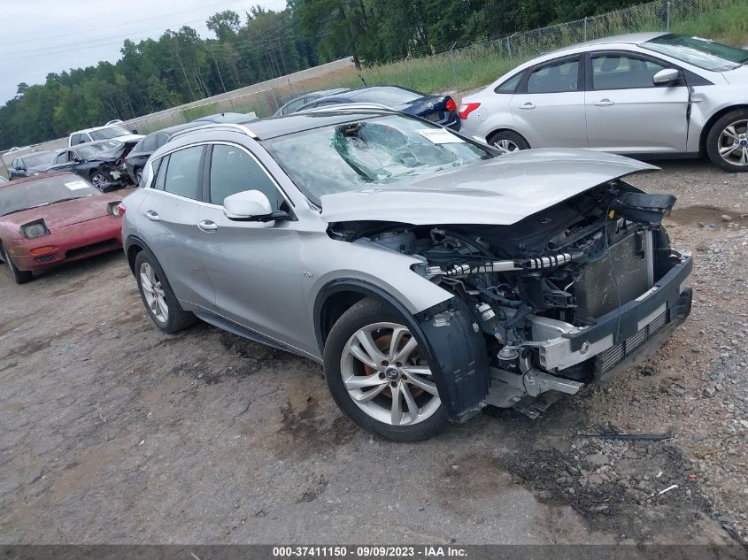 2018 INFINITI QX30 PREMIUM - SJKCH5CPXJA057763