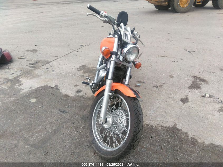 2002 HONDA VT750 DC - JH2RC44092K620926