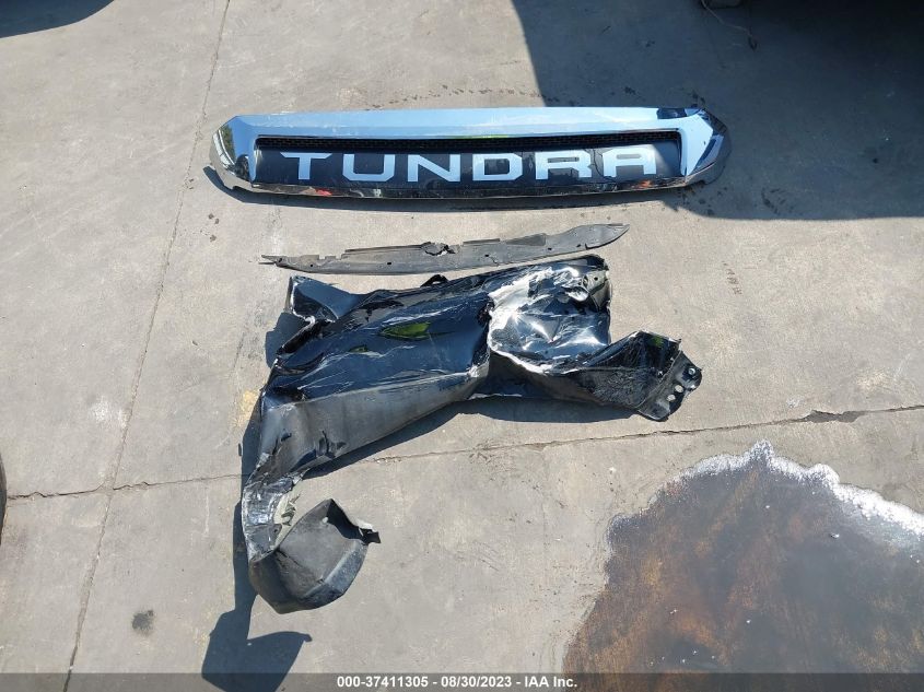 2017 TOYOTA TUNDRA 2WD SR5 5TFEM5F1XHX113500