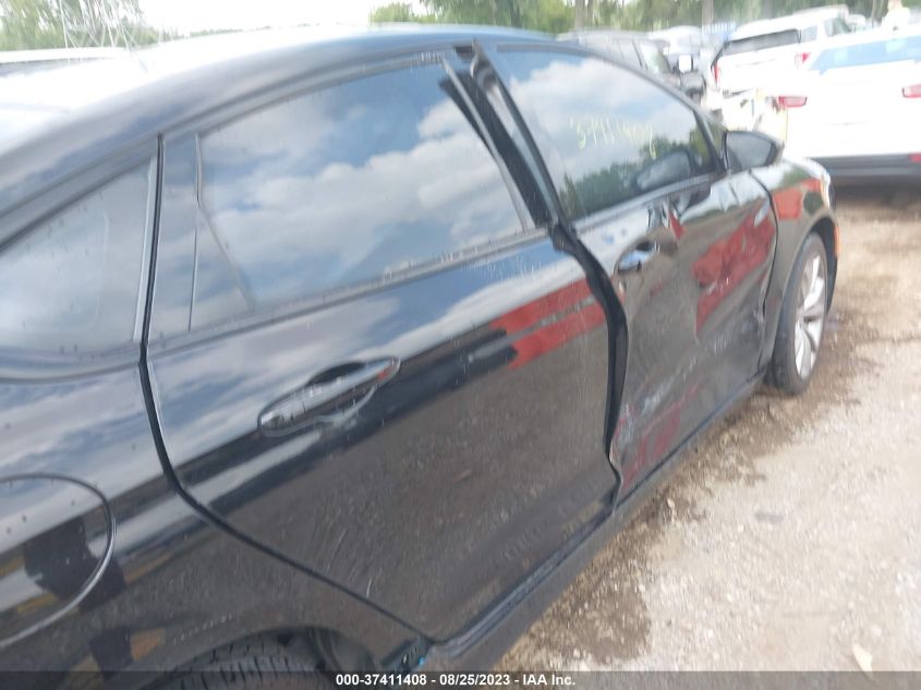 2016 CHRYSLER 200 S - 1C3CCCBBXGN138070
