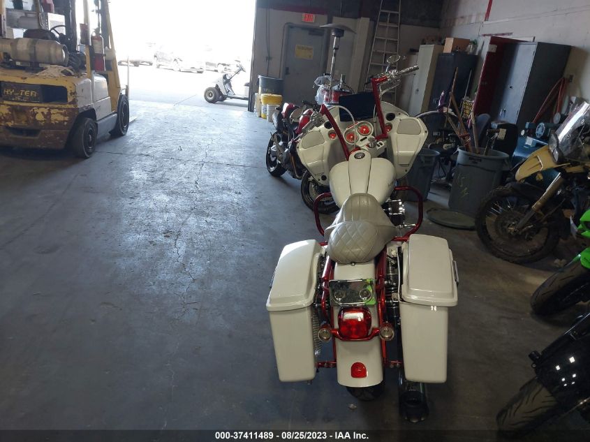 2006 HARLEY-DAVIDSON FLTRI 1HD1FSW306Y704935
