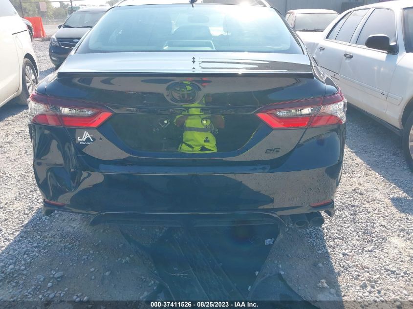 2022 TOYOTA CAMRY SE - 4T1T11AK8NU677289