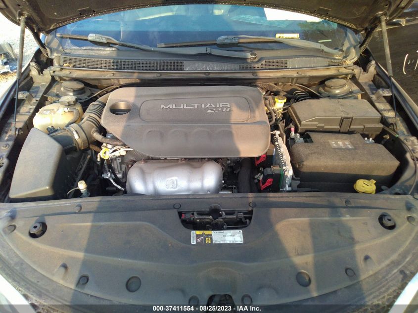 2015 CHRYSLER 200 C - 1C3CCCCB2FN652282
