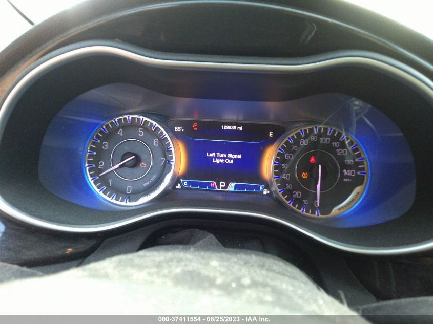 2015 CHRYSLER 200 C - 1C3CCCCB2FN652282