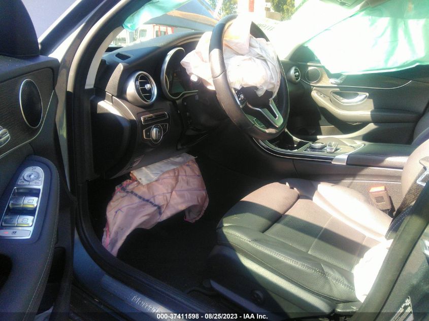 2019 MERCEDES-BENZ C-CLASS C 300 - 55SWF8DB7KU312466