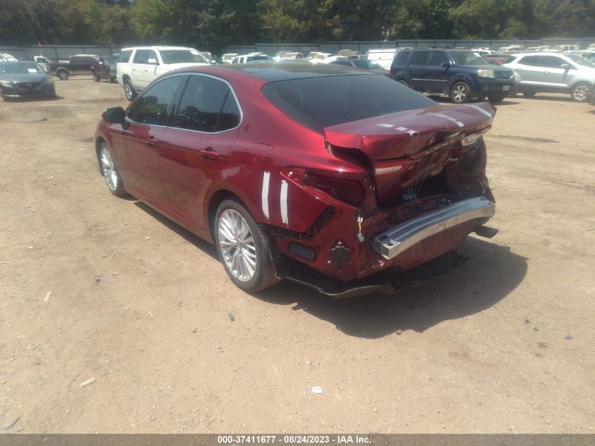 2018 TOYOTA CAMRY LE/SE/XLE/L - 4T1B11HK2JU518280
