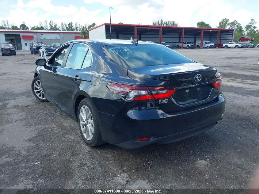 2021 TOYOTA CAMRY LE - 4T1C11AK3MU451689