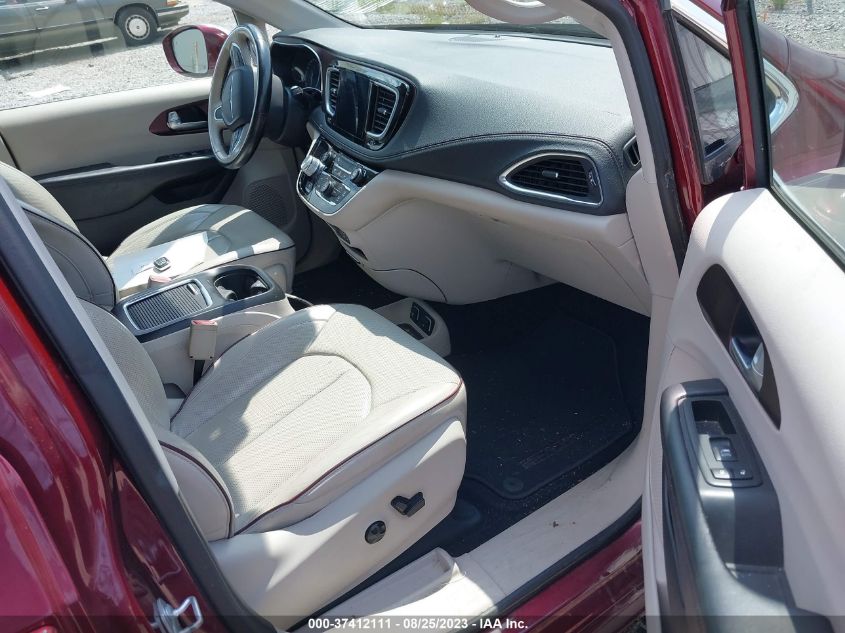 2017 CHRYSLER PACIFICA LIMITED - 2C4RC1GG2HR533170