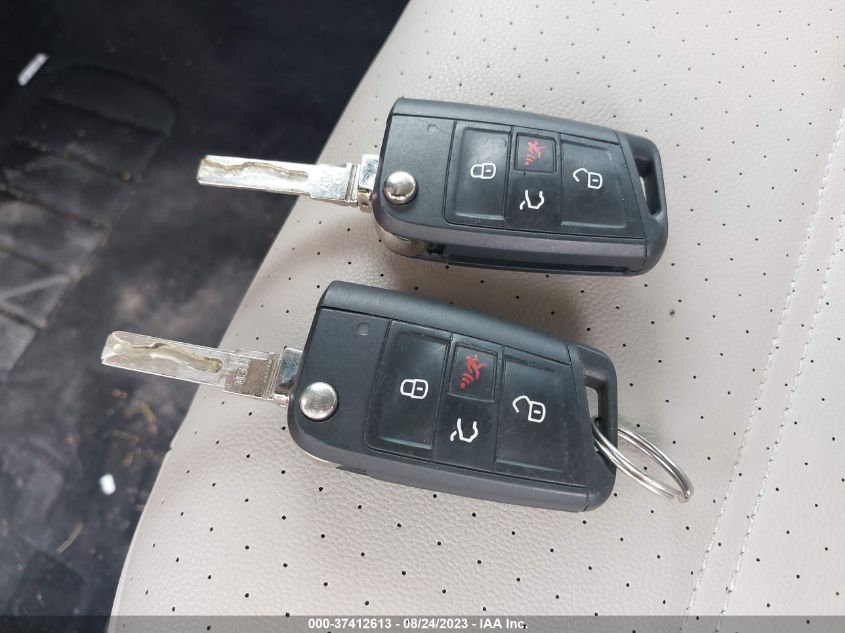 2015 VOLKSWAGEN GOLF TDI S - 3VW2A7AU3FM058459