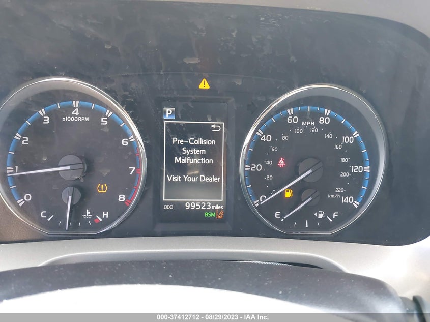 VIN 2T3YFREV6JW449707 2018 TOYOTA RAV4 LIMITED/PLATINUM