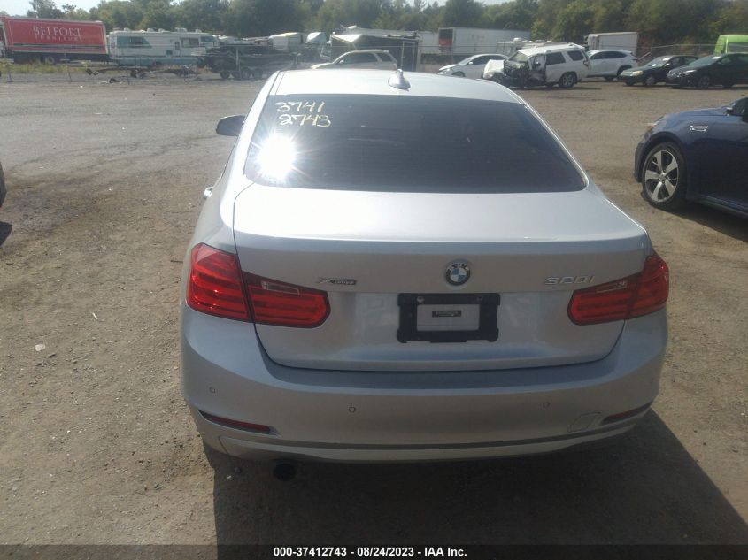 2015 BMW 3 SERIES 320I XDRIVE - WBA3C3C54FK202864