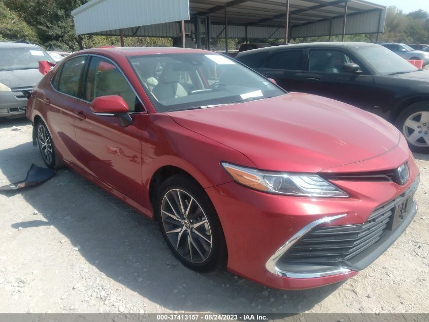2023 TOYOTA CAMRY HYBRID XLE - 4T1F31AK2PU048136