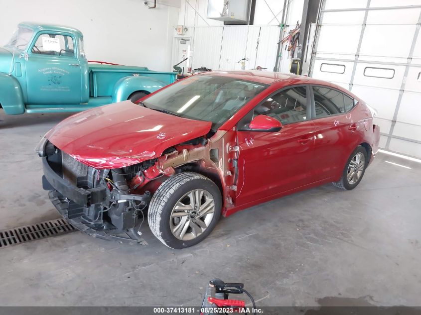 5NPD84LF3KH495656 Hyundai Elantra SEL 2