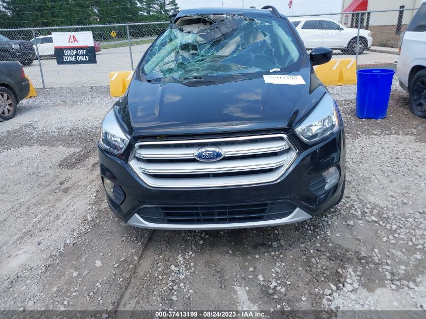 2018 FORD ESCAPE SE - 1FMCU0GDXJUB47507