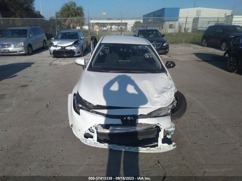 2022 TOYOTA COROLLA LE - JTDEPMAE6N3007981