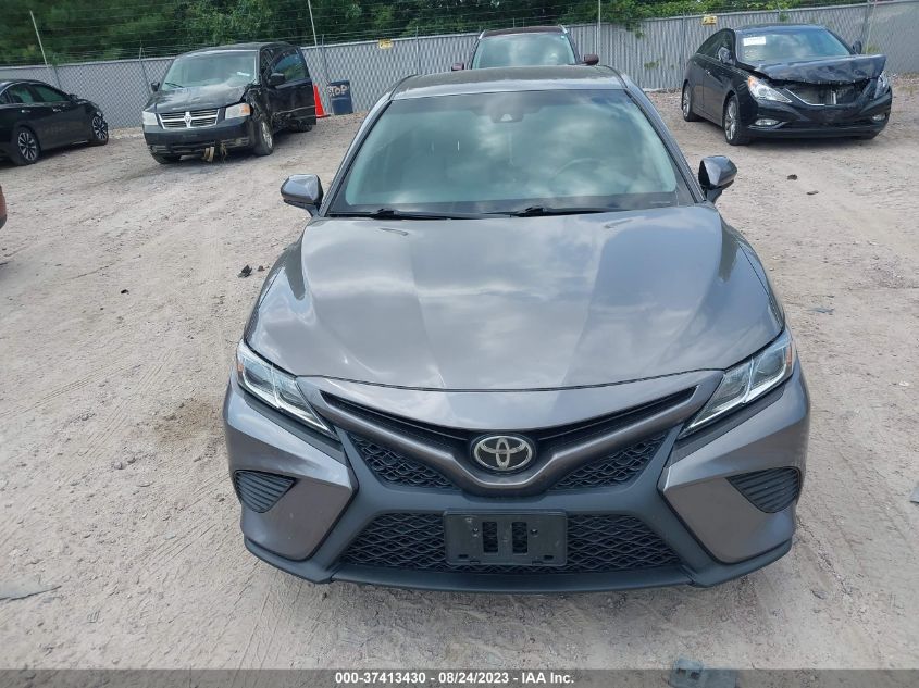 2018 TOYOTA CAMRY SE - 4T1B11HK2JU009192