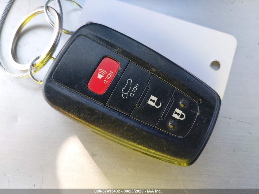 VIN 2T3A1RFV8NW251277 2022 TOYOTA RAV4 XLE PREMIUM