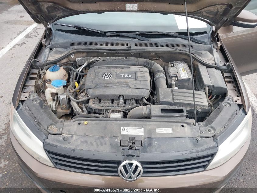 2014 VOLKSWAGEN JETTA SEDAN SE - 3VWD07AJ2EM226401