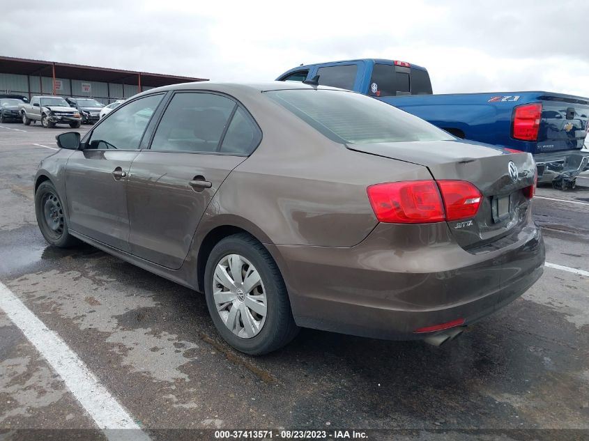 2014 VOLKSWAGEN JETTA SEDAN SE - 3VWD07AJ2EM226401