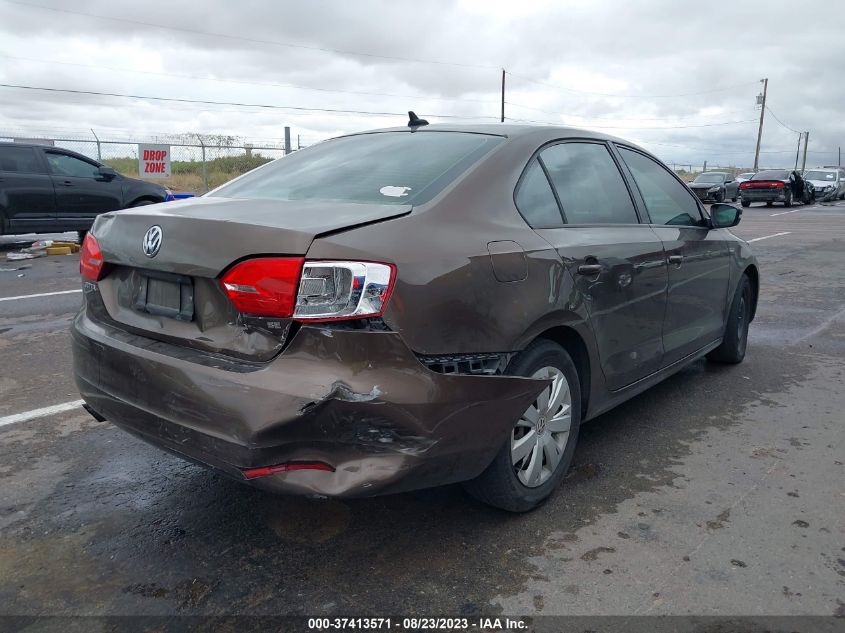 2014 VOLKSWAGEN JETTA SEDAN SE - 3VWD07AJ2EM226401