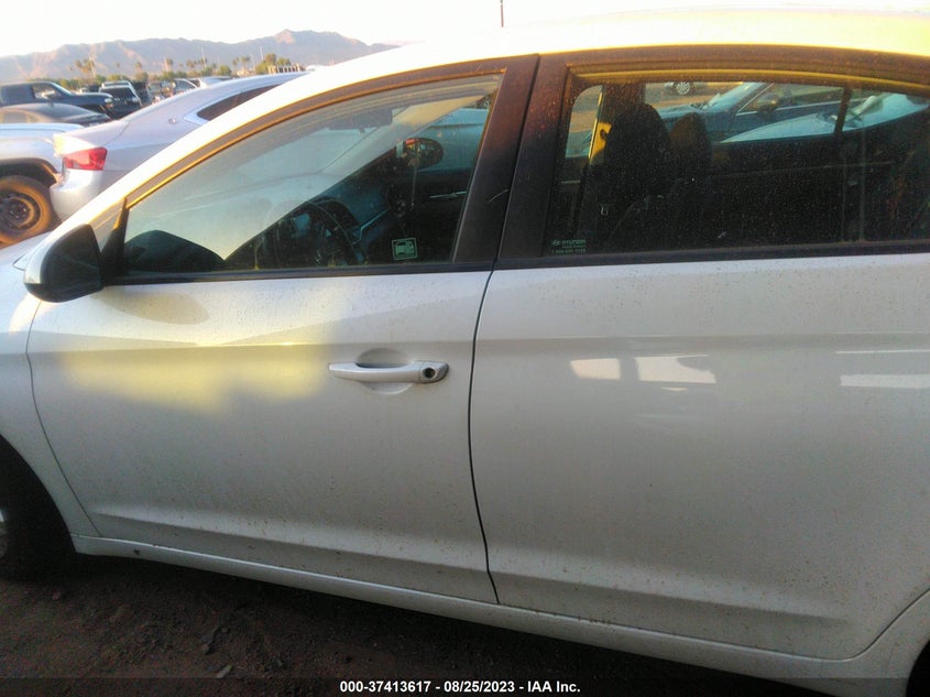 VIN 5NPD84LF2LH525098 2020 HYUNDAI ELANTRA SEL/VALUE/LIMITED