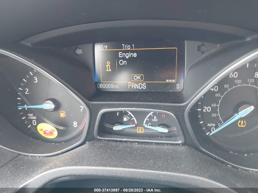 VIN 1FADP3FEXJL238090 2018 FORD FOCUS SE