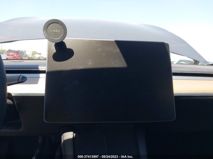 VIN 7SAYGAEE2NF341470 2022 TESLA MODEL Y LONG RANGE