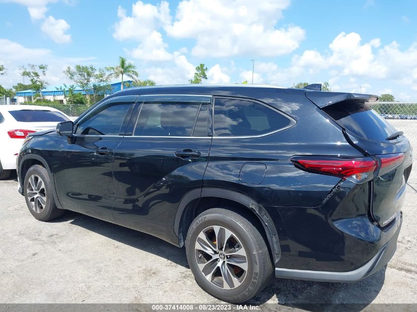 2021 TOYOTA HIGHLANDER XLE - 5TDGZRAH5MS062509