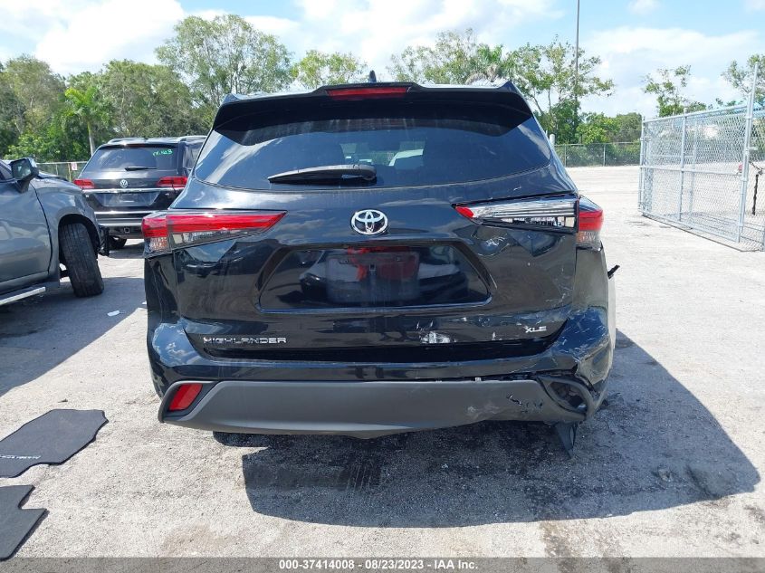 2021 TOYOTA HIGHLANDER XLE - 5TDGZRAH5MS062509
