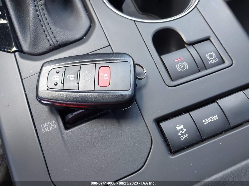 2021 TOYOTA HIGHLANDER XLE - 5TDGZRAH5MS062509