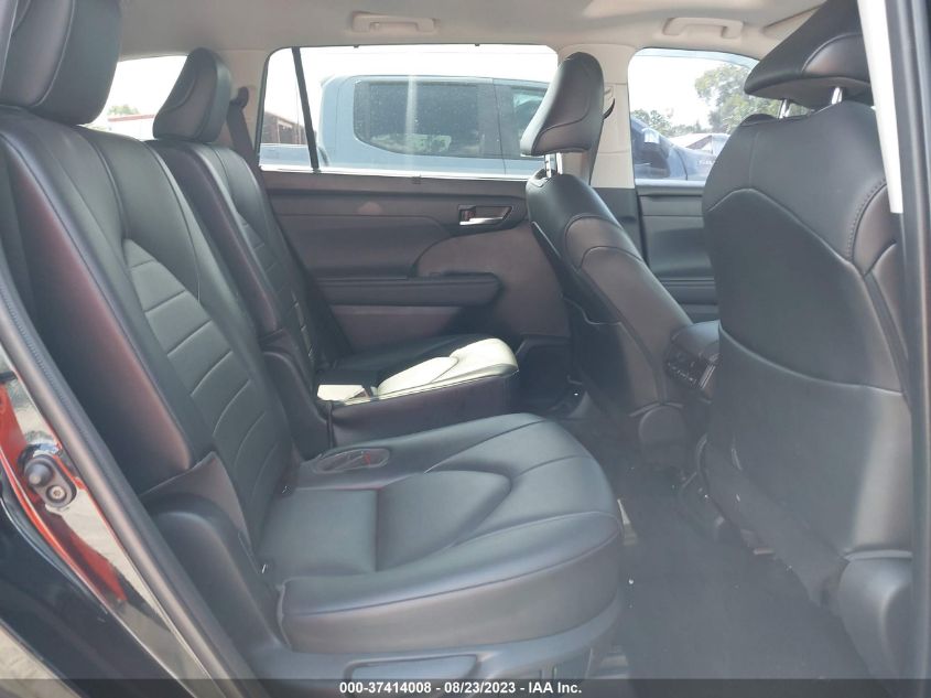 2021 TOYOTA HIGHLANDER XLE - 5TDGZRAH5MS062509