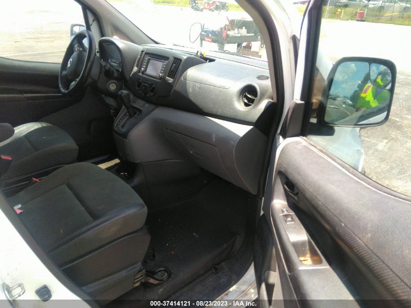 2015 NISSAN NV200 SV - 3N6CM0KN8FK720834